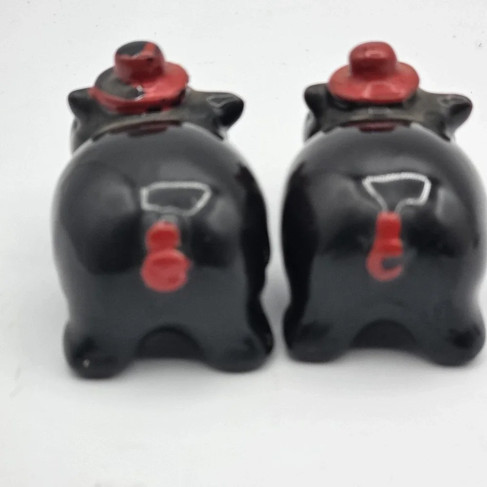 Vintage Ceramic Pig Salt Pepper Shakers Pair Black Red Hats Made in Japan Kitsch